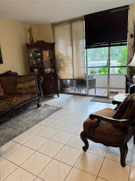Image 6 of 38 For 9400 Lime Bay Blvd  112