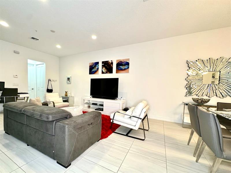 Image 21 of 41 For 1765 124th Pl  1765