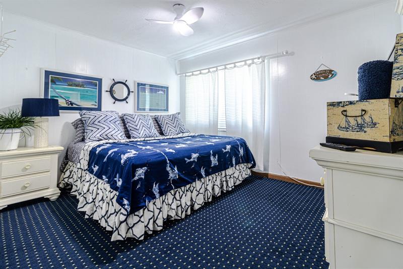 Image 16 of 27 For 1300 7th Ct  