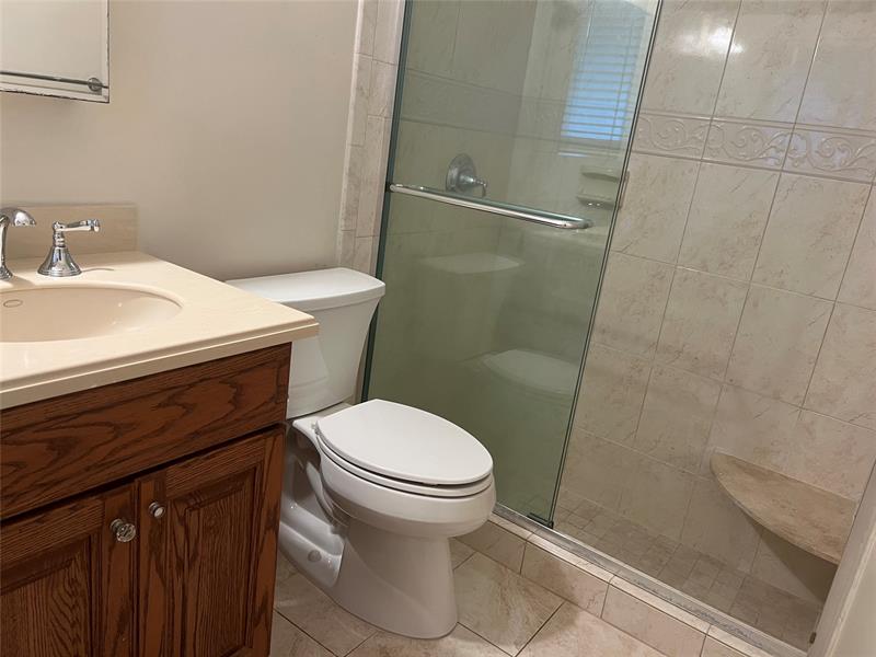 Image 16 of 41 For 11541 23rd St