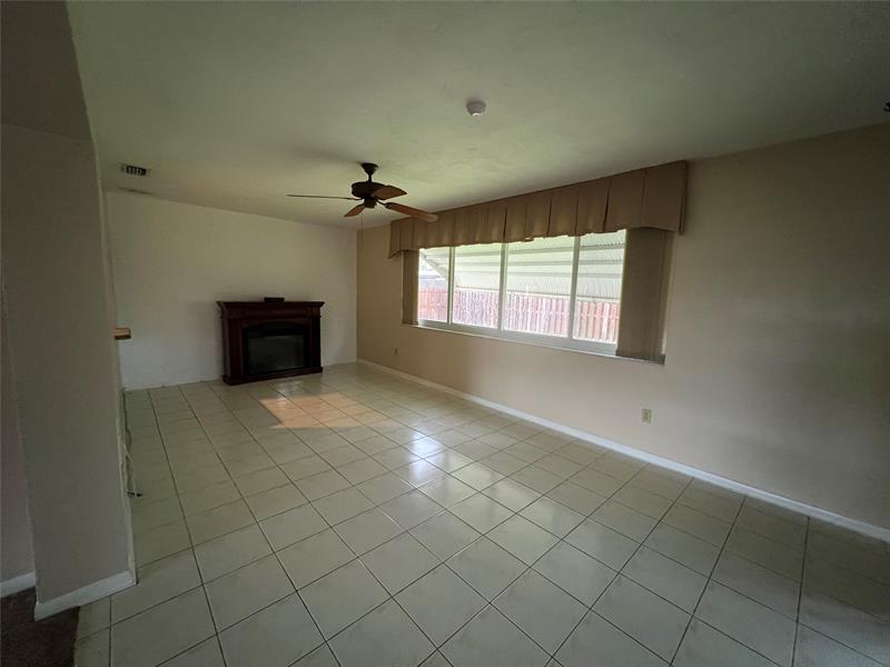 Image 9 of 41 For 11541 23rd St