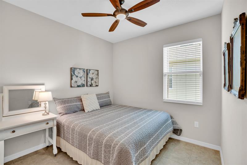 Image 30 of 36 For 166 Port Royal Ct