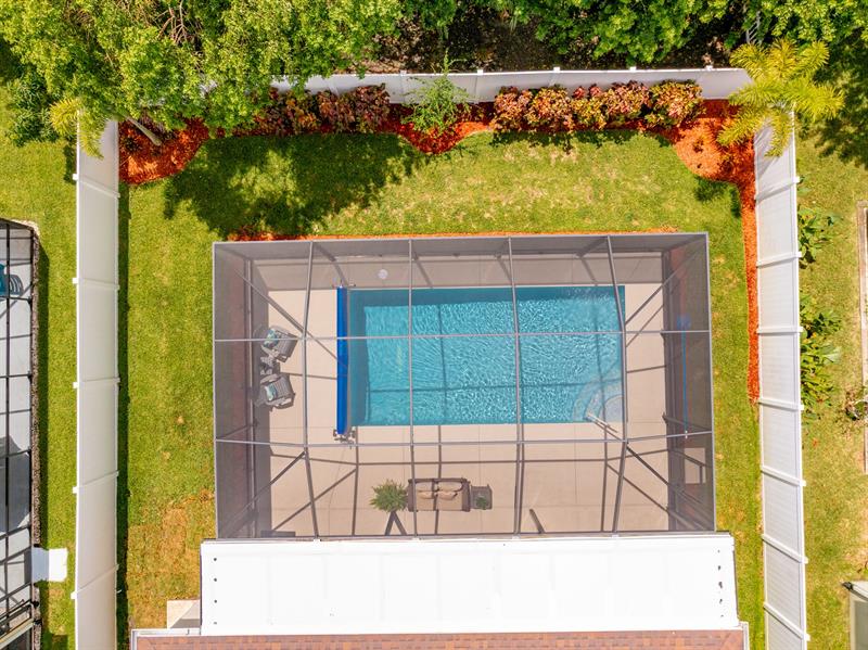 Image 8 of 36 For 166 Port Royal Ct