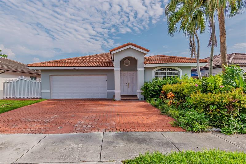 Details for 14739 38th St, Miami, FL 33185