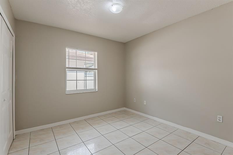 Image 28 of 40 For 14739 38th St