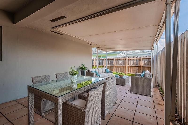 Image 7 of 40 For 14739 38th St