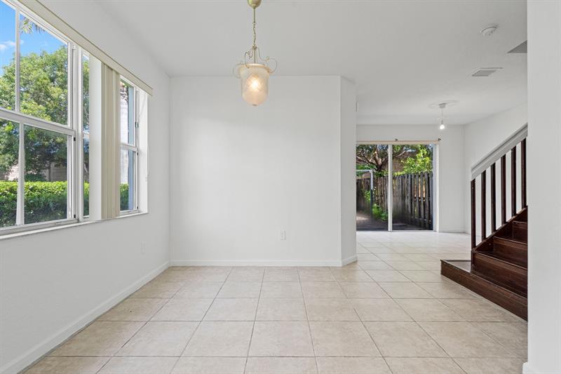 Image 10 of 38 For 1026 30th Ave