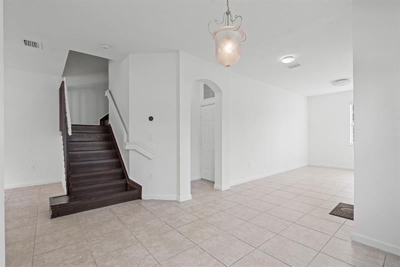 Image 8 of 38 For 1026 30th Ave