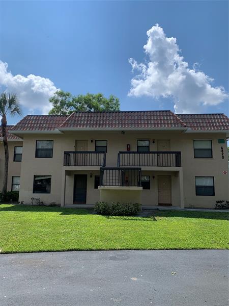 Image 19 of 22 For 6820 Palmetto Circle S Bldg 10  103
