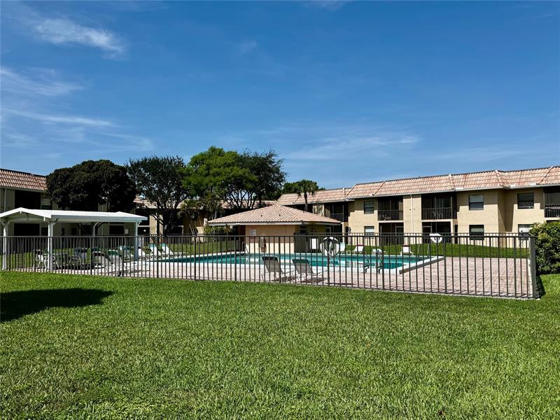 Image 21 of 22 For 6820 Palmetto Circle S Bldg 10  103