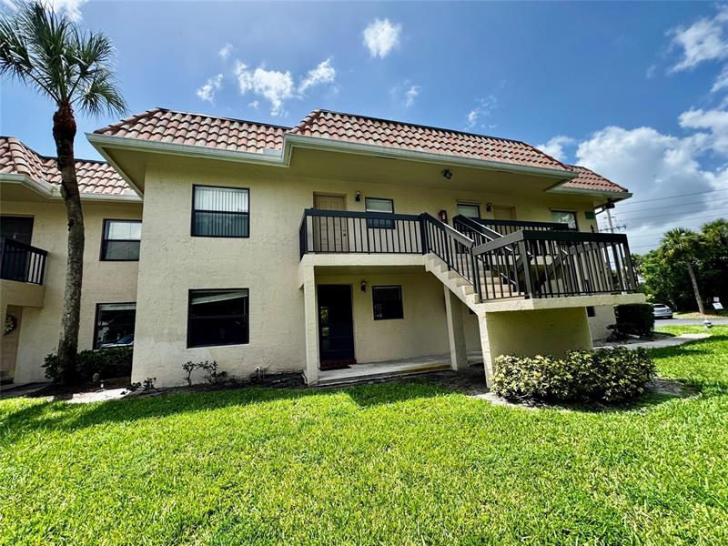 Image 3 of 22 For 6820 Palmetto Circle S Bldg 10  103