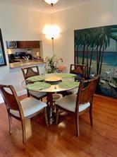 Image 4 of 33 For 9230 Lagoon Pl  103