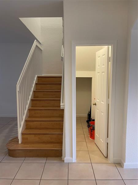 Image 7 of 36 For 2816 15th Rd  27