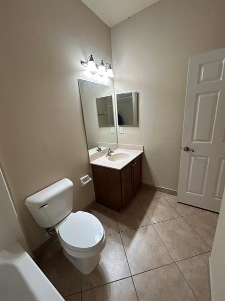 Image 17 of 24 For 9065 Plymouth Pl  9065