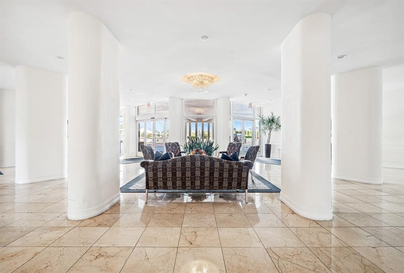 Image 67 of 72 For 1 Las Olas Circle  1501