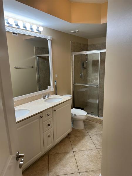 Image 11 of 21 For 2103 Renaissance Way  2103