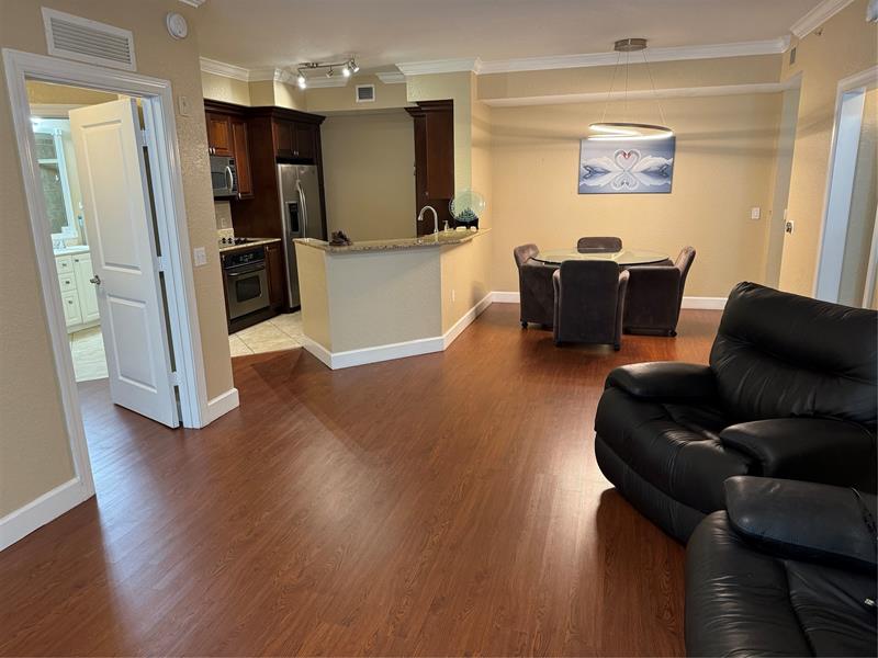 Image 8 of 21 For 2103 Renaissance Way  2103