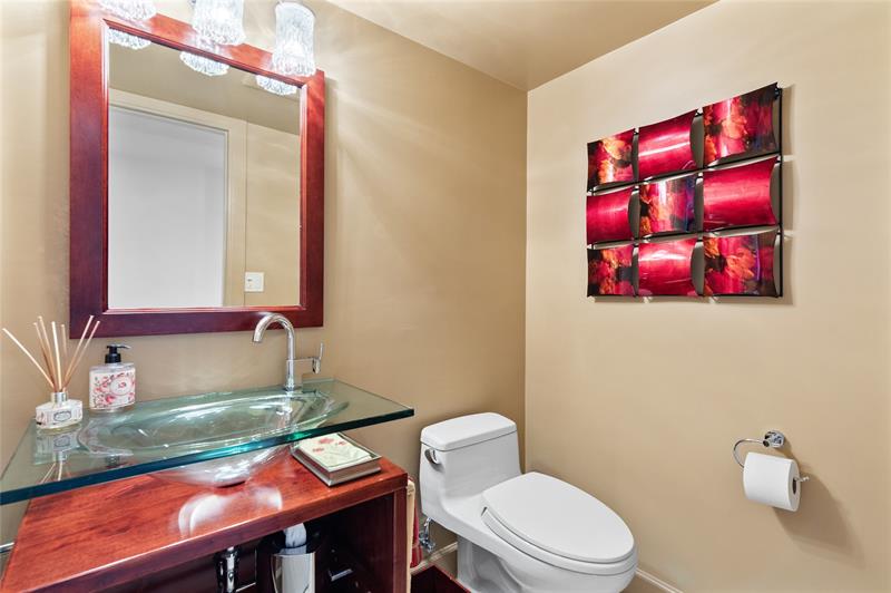 Image 32 of 51 For 3850 Galt Ocean Dr  311