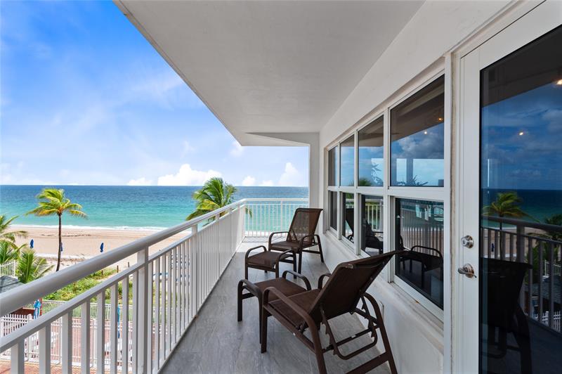 Image 35 of 51 For 3850 Galt Ocean Dr  311