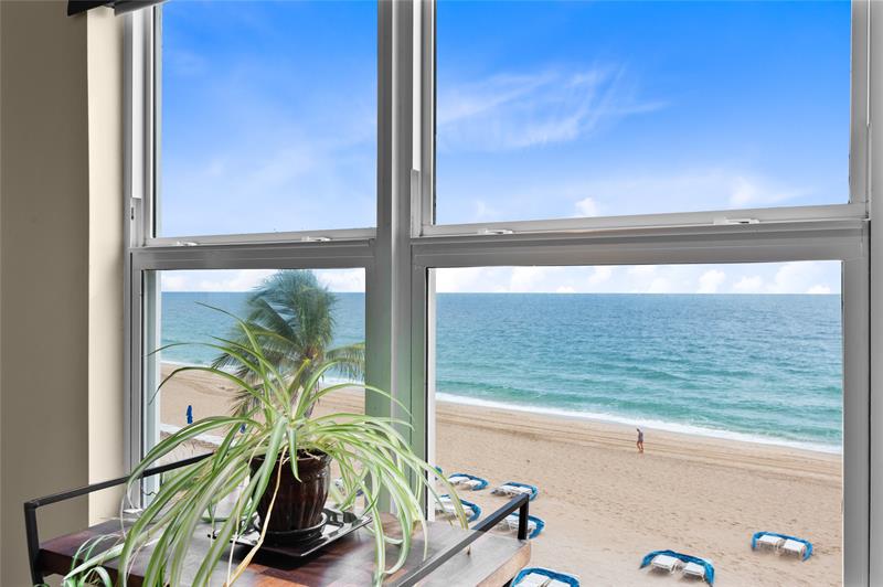 Image 8 of 51 For 3850 Galt Ocean Dr  311