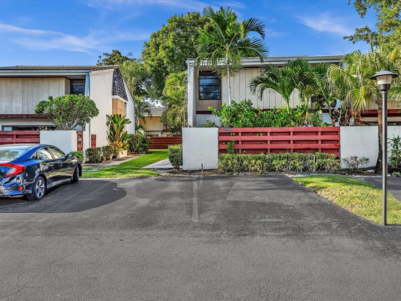 Details for 3008 Willow Ln  265, Hollywood, FL 33021