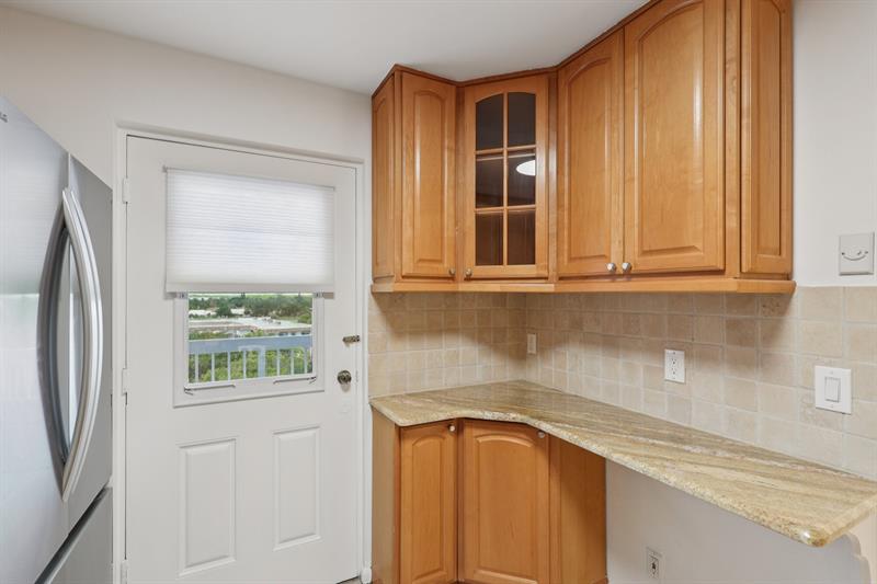 Image 18 of 56 For 5700 2nd Ave  704