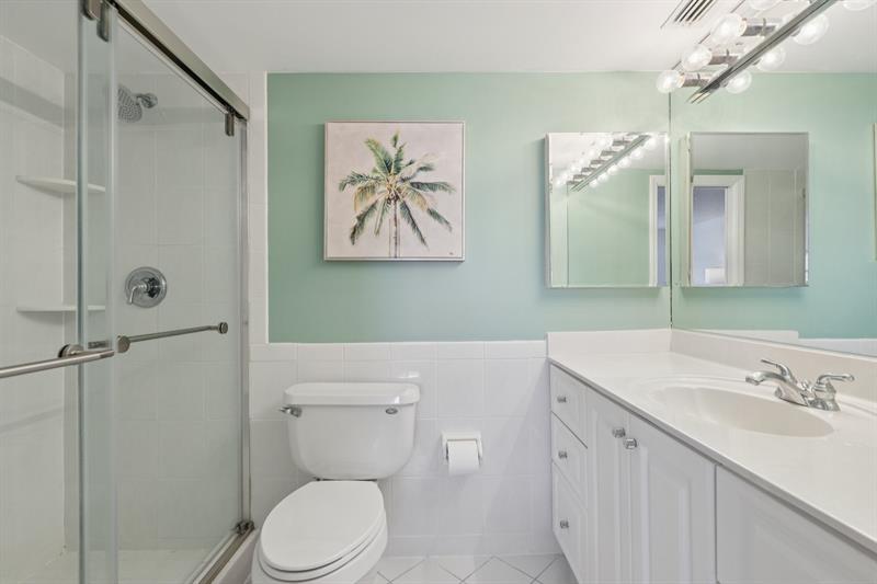 Image 35 of 56 For 5700 2nd Ave  704