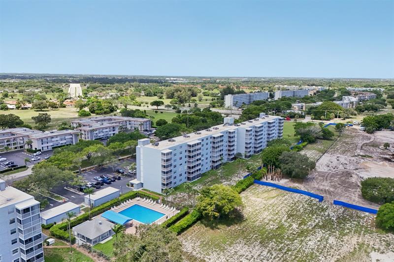 Image 53 of 56 For 5700 2nd Ave  704