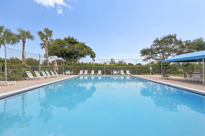 Image 54 of 56 For 5700 2nd Ave  704