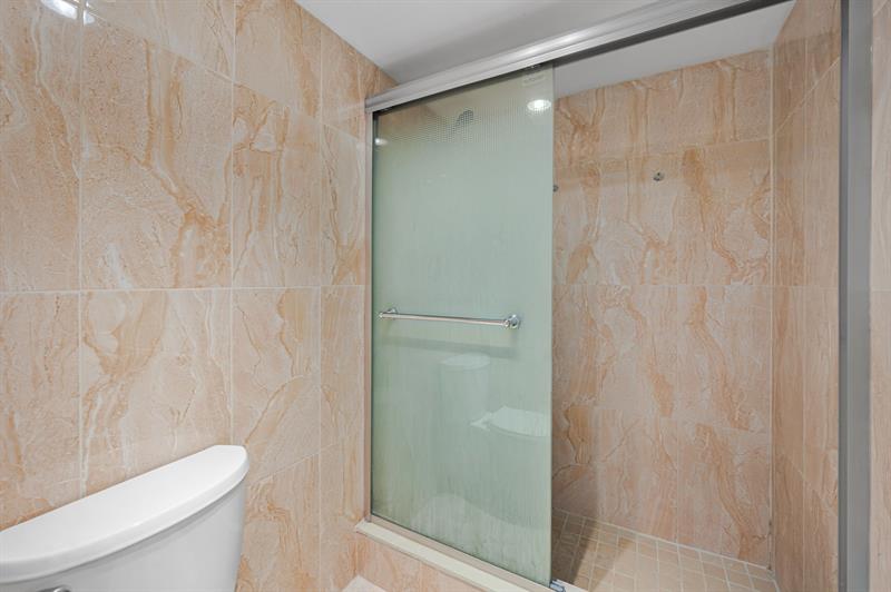 Image 19 of 22 For 2601 Red Hibiscus Blvd  102