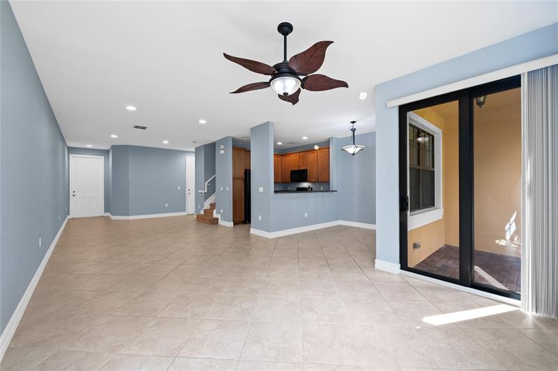 Image 10 of 25 For 10810 74th Dr