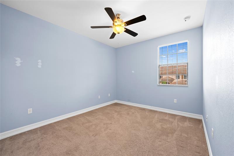 Image 20 of 25 For 10810 74th Dr