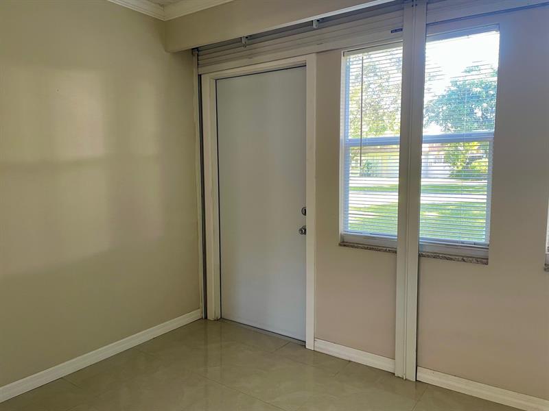 Image 23 of 34 For 608 Natura Blvd  109