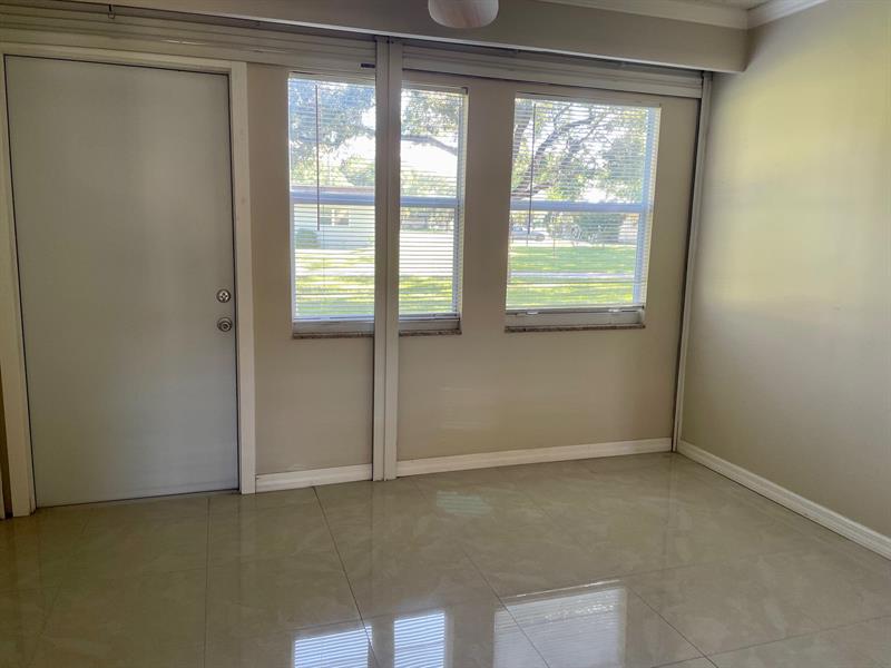 Image 24 of 34 For 608 Natura Blvd  109