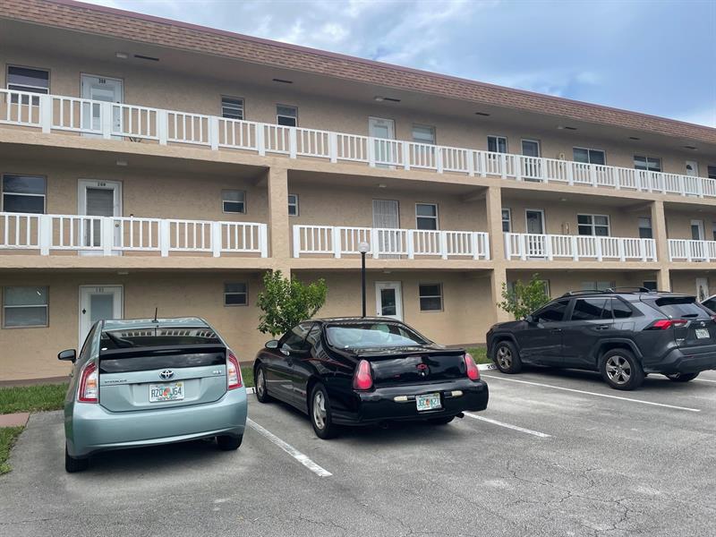 Image 3 of 34 For 608 Natura Blvd  109