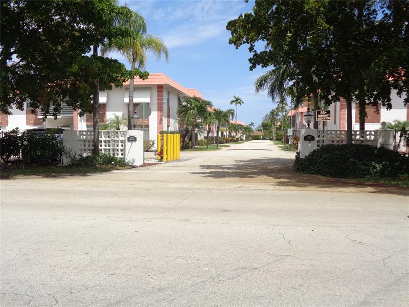 Details for 3550 8th Ave  609, Pompano Beach, FL 33064