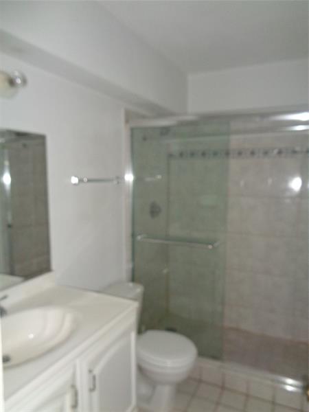 Image 15 of 21 For 3550 8th Ave  609