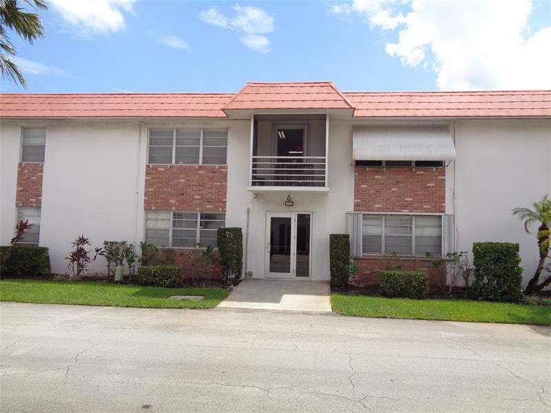Image 4 of 21 For 3550 8th Ave  609