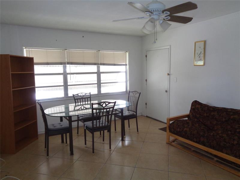 Image 8 of 21 For 3550 8th Ave  609