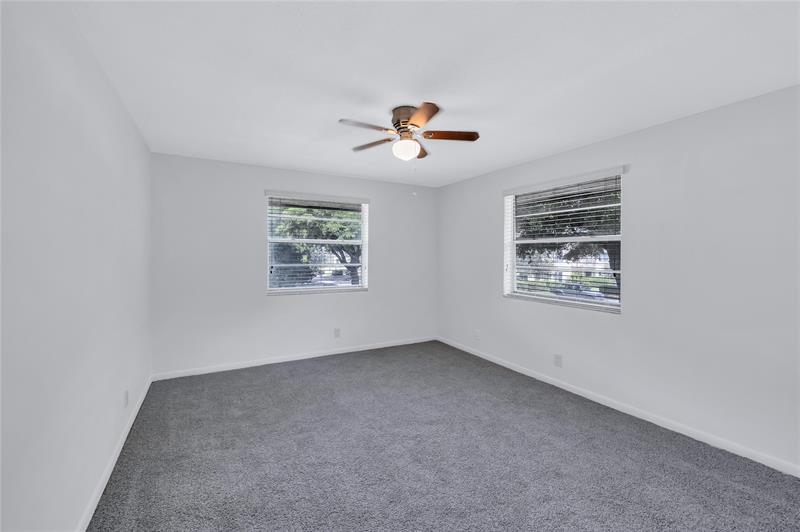 Image 11 of 29 For 2830 Riverside Dr  201-c