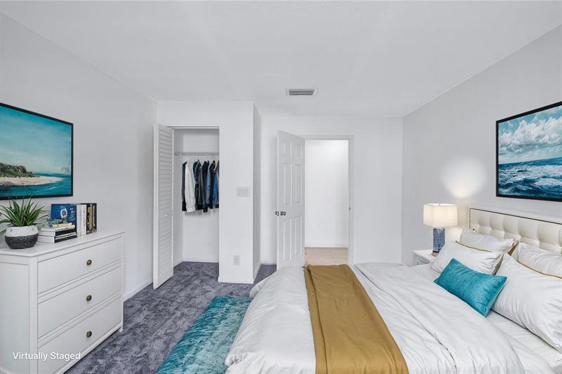 Image 18 of 29 For 2830 Riverside Dr  201-c