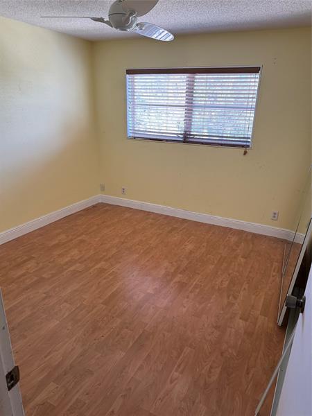 Image 12 of 20 For 2860 14th Street Cswy  405 D