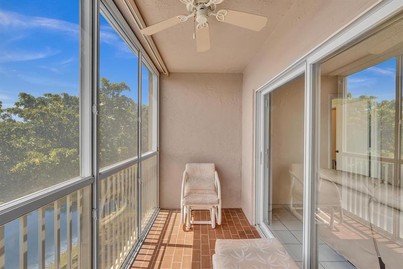 Image 37 of 73 For 9560 Weldon Cir  J413