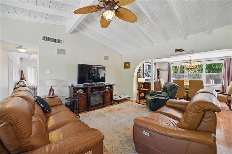 Image 10 of 54 For 1540 16th St