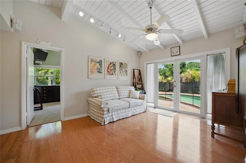 Image 20 of 54 For 1540 16th St