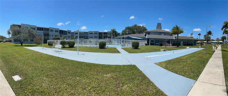 Image 40 of 50 For 2309 Park Ln  105
