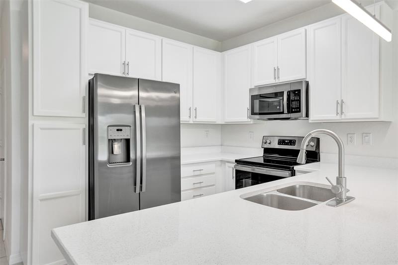 Image 5 of 31 For 4748 63rd Ter  4748