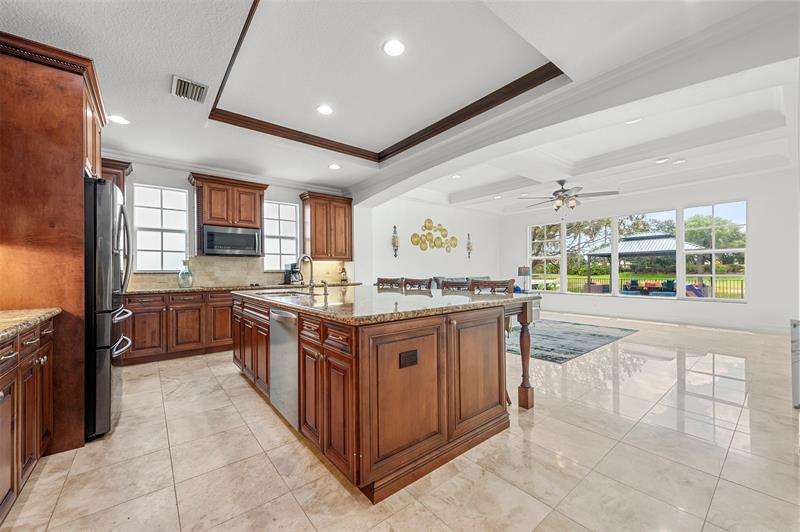 Image 10 of 45 For 12316 80th Pl