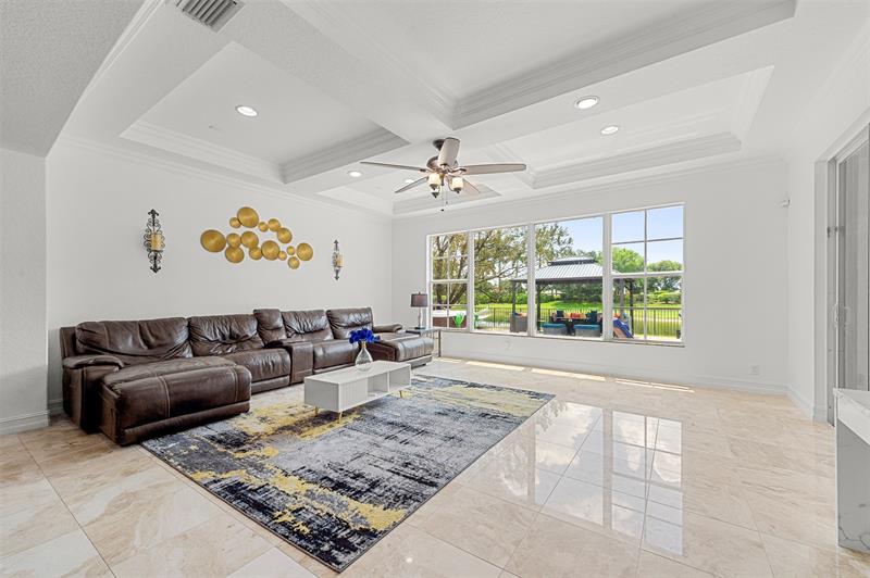 Image 11 of 45 For 12316 80th Pl