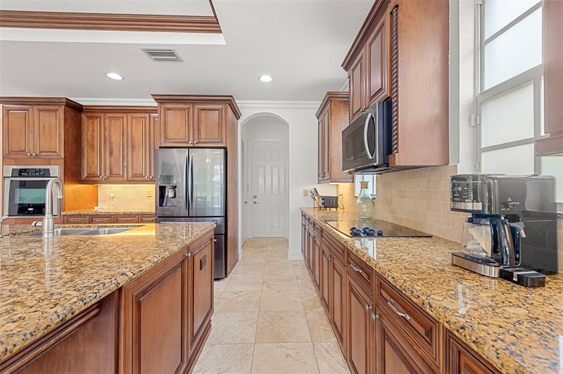 Image 14 of 45 For 12316 80th Pl